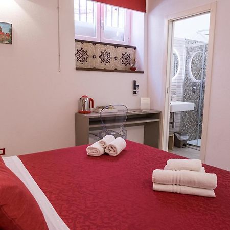 Barlaman Luxury Rooms Palermo Exterior photo