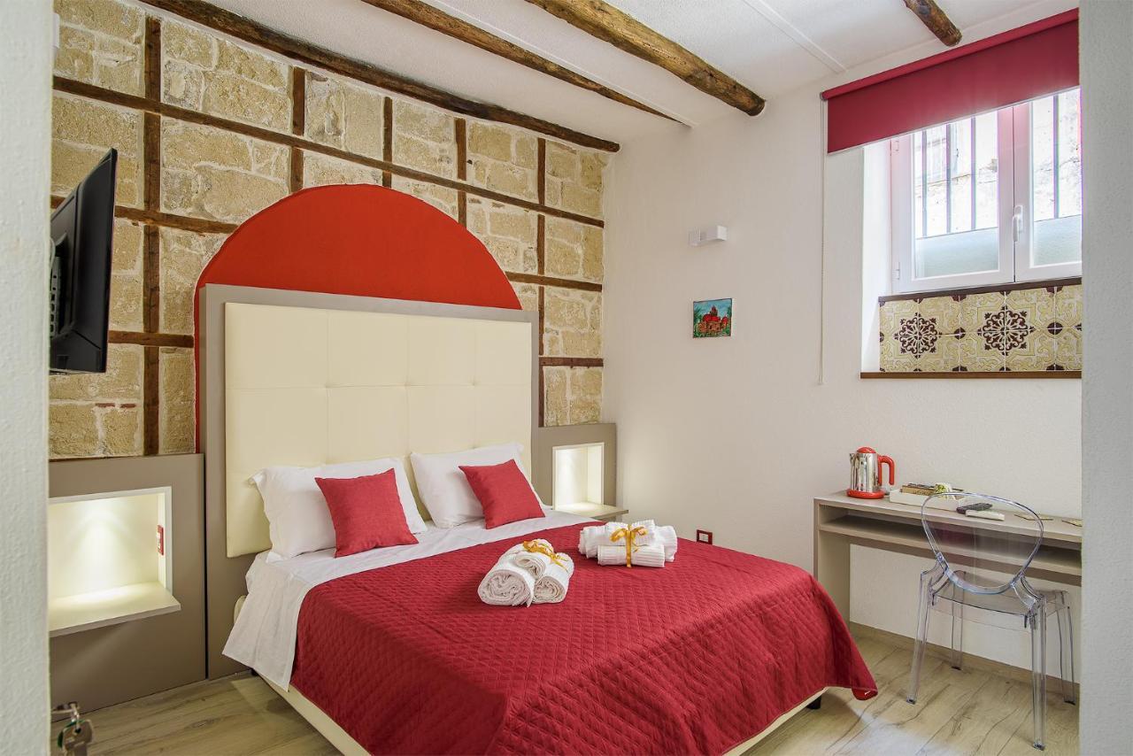 Barlaman Luxury Rooms Palermo Exterior photo