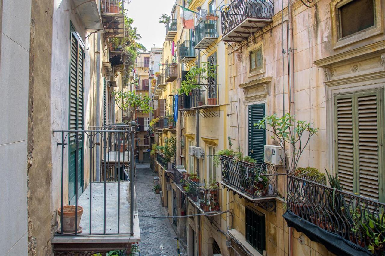 Barlaman Luxury Rooms Palermo Exterior photo