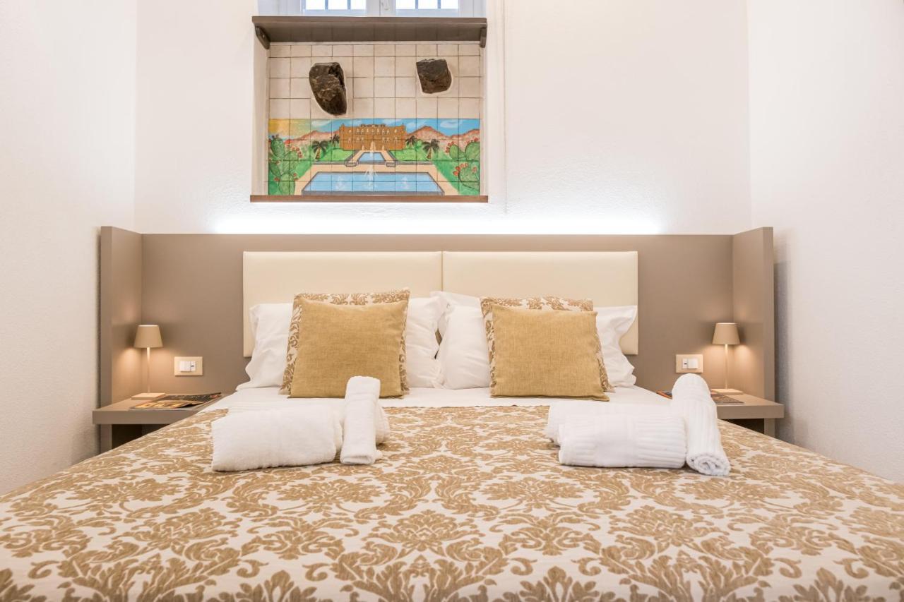 Barlaman Luxury Rooms Palermo Exterior photo