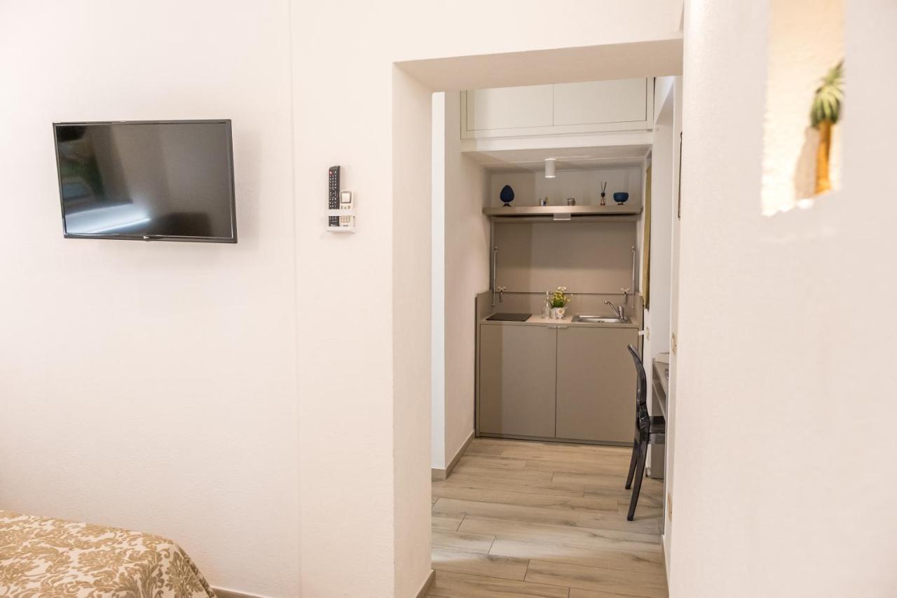 Barlaman Luxury Rooms Palermo Exterior photo